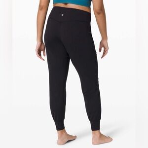 Lululemon Align Jogger 28"